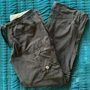Women’s Mountain Hardwear Black convertible pants